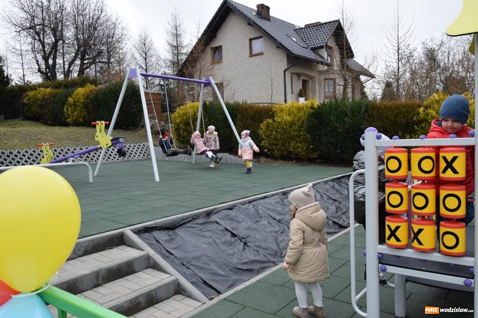 Zdjęcie w galerii na portalu naszwodzislaw.com: Przy podstawówce w Gogołowej otwarto drugi oddział przedszkolny wiadomości z regionu