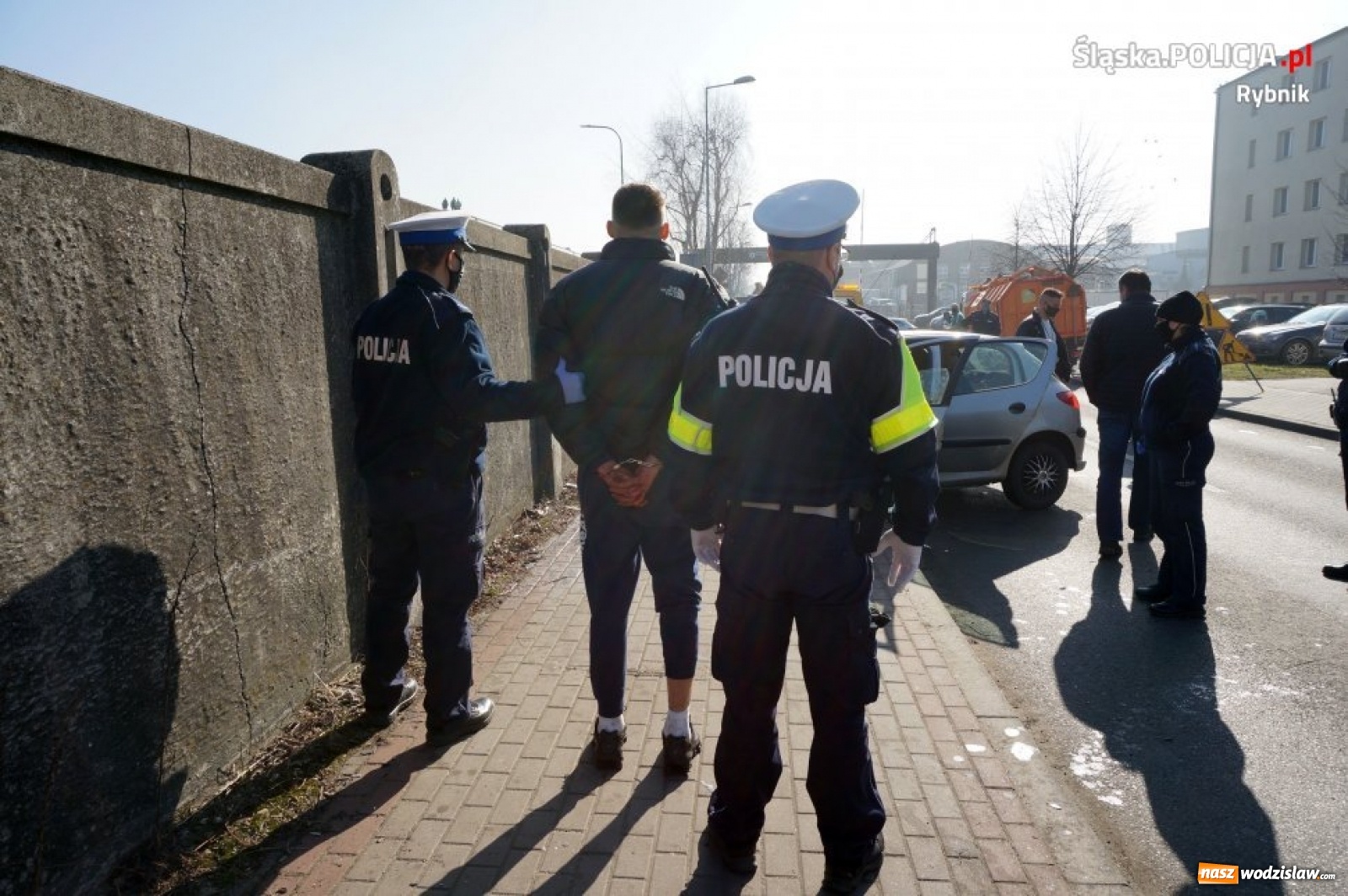 Zdjęcie w galerii na portalu naszwodzislaw.com: Policyjny pościg ulicami Rybnika wiadomości z regionu