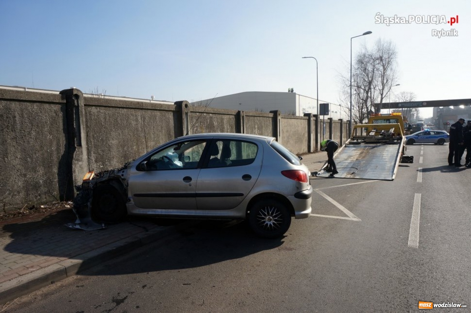 Zdjęcie w galerii na portalu naszwodzislaw.com: Policyjny pościg ulicami Rybnika wiadomości z regionu