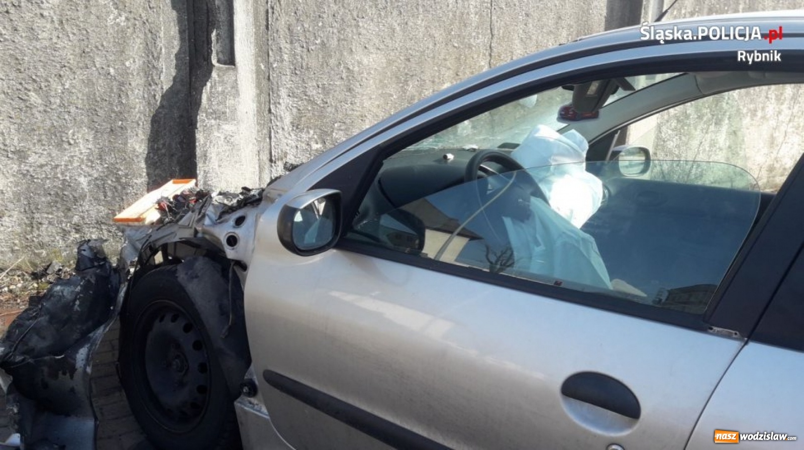Zdjęcie w galerii na portalu naszwodzislaw.com: Policyjny pościg ulicami Rybnika wiadomości z regionu