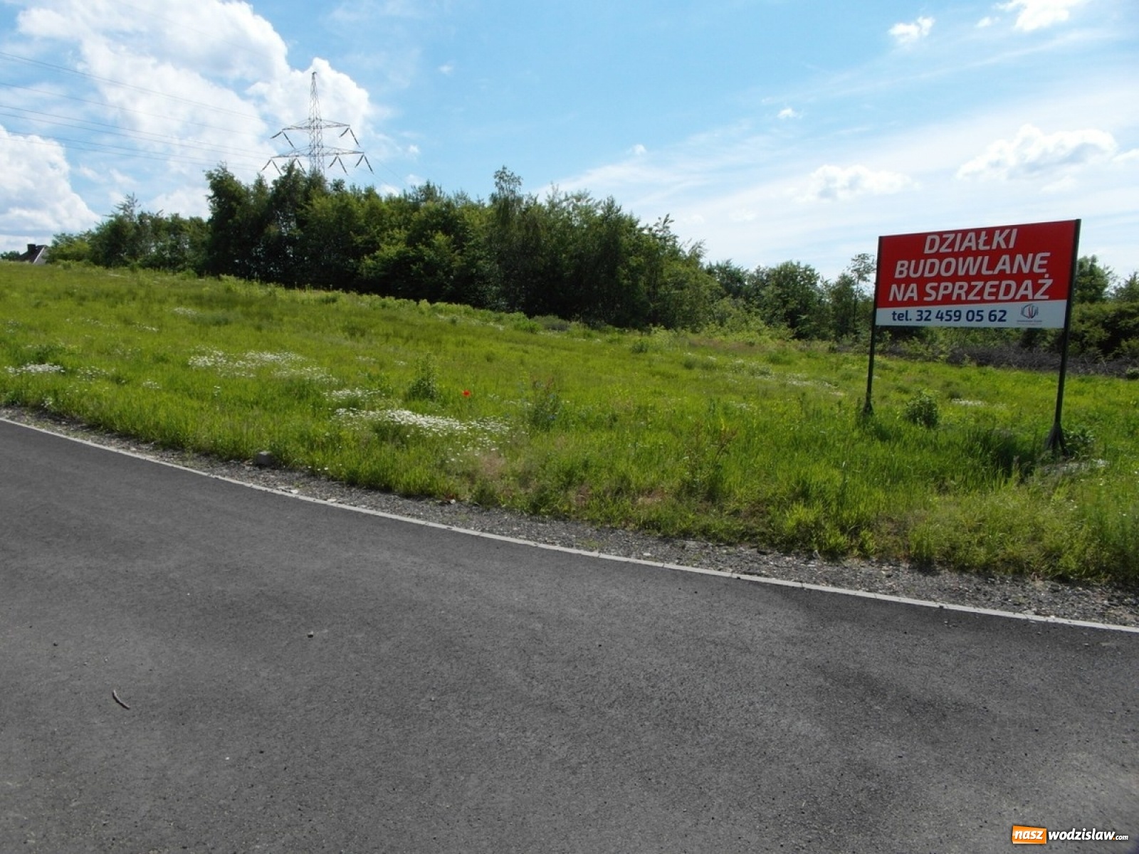 Zdjęcie w galerii na portalu naszwodzislaw.com: Nieruchomość na ulicy Żwirki i Wigury na sprzedaż wiadomości z regionu