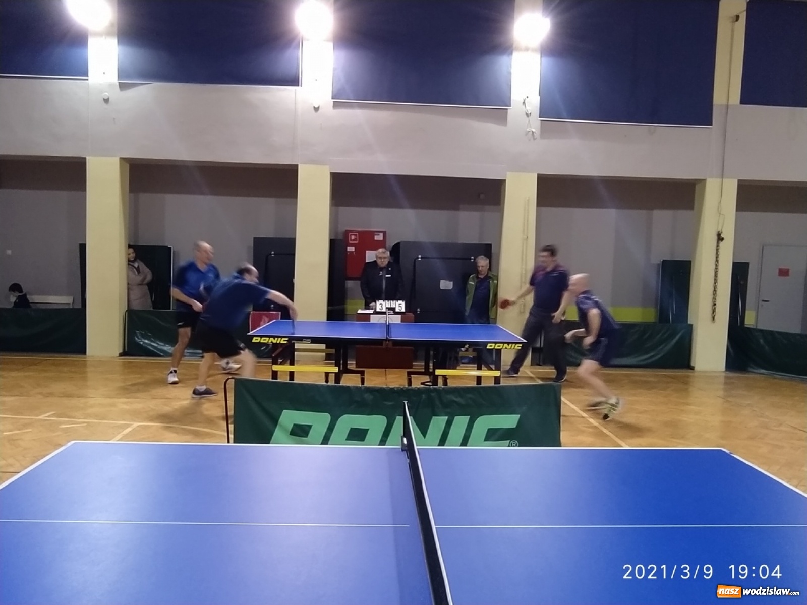 Zdjęcie w galerii na portalu naszwodzislaw.com: Ruszyła runda rewanżowa o mistrzostwo III ligi tenisa stołowego wiadomości z regionu