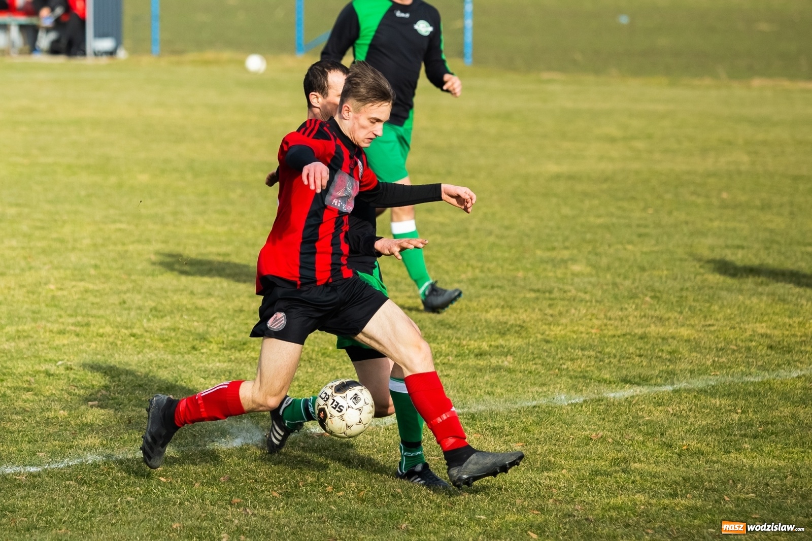 Zdjęcie w galerii na portalu naszwodzislaw.com: Kanonada w Pietraszynie. Rezerwy Czyżowic górą [FOTO] wiadomości z regionu