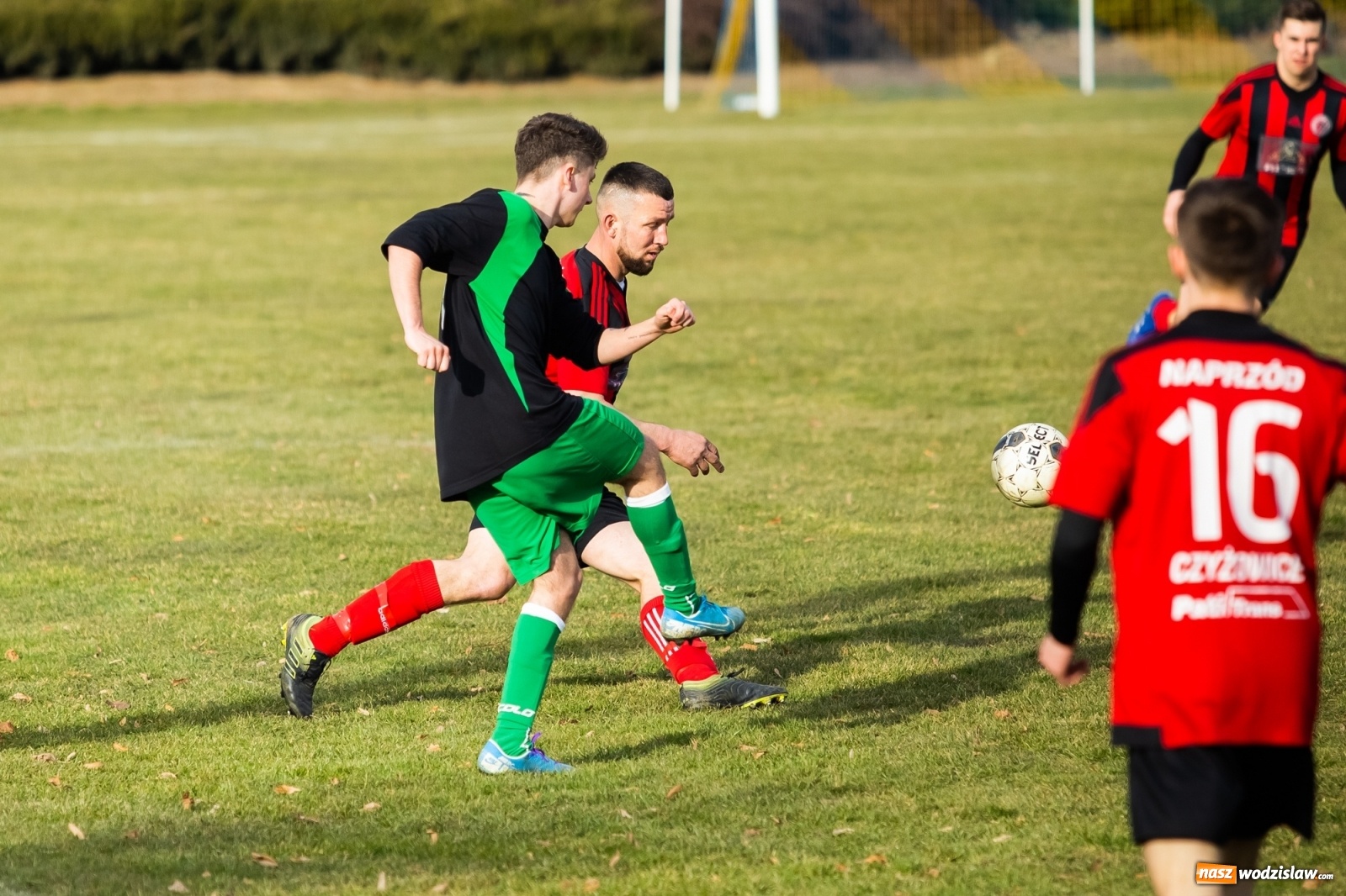 Zdjęcie w galerii na portalu naszwodzislaw.com: Kanonada w Pietraszynie. Rezerwy Czyżowic górą [FOTO] wiadomości z regionu
