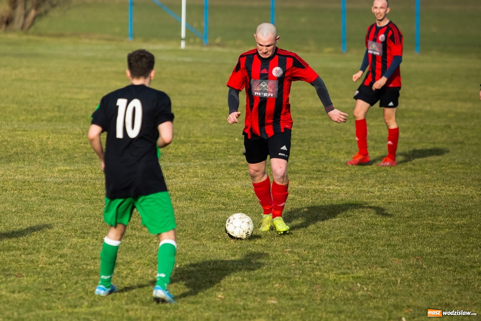 Zdjęcie w galerii na portalu naszwodzislaw.com: Kanonada w Pietraszynie. Rezerwy Czyżowic górą [FOTO] wiadomości z regionu