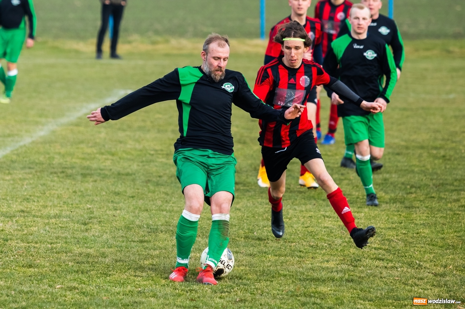 Zdjęcie w galerii na portalu naszwodzislaw.com: Kanonada w Pietraszynie. Rezerwy Czyżowic górą [FOTO] wiadomości z regionu