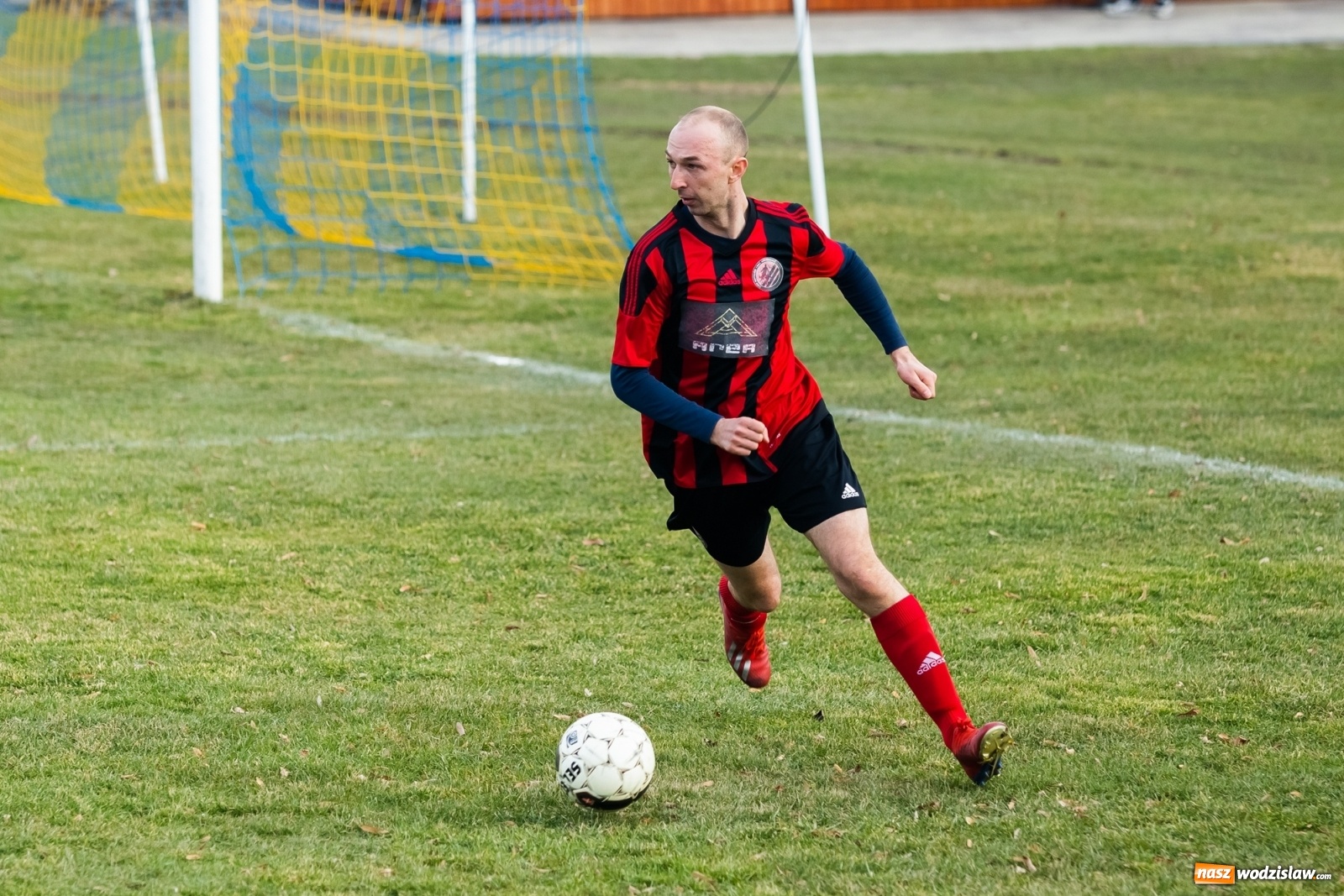Zdjęcie w galerii na portalu naszwodzislaw.com: Kanonada w Pietraszynie. Rezerwy Czyżowic górą [FOTO] wiadomości z regionu