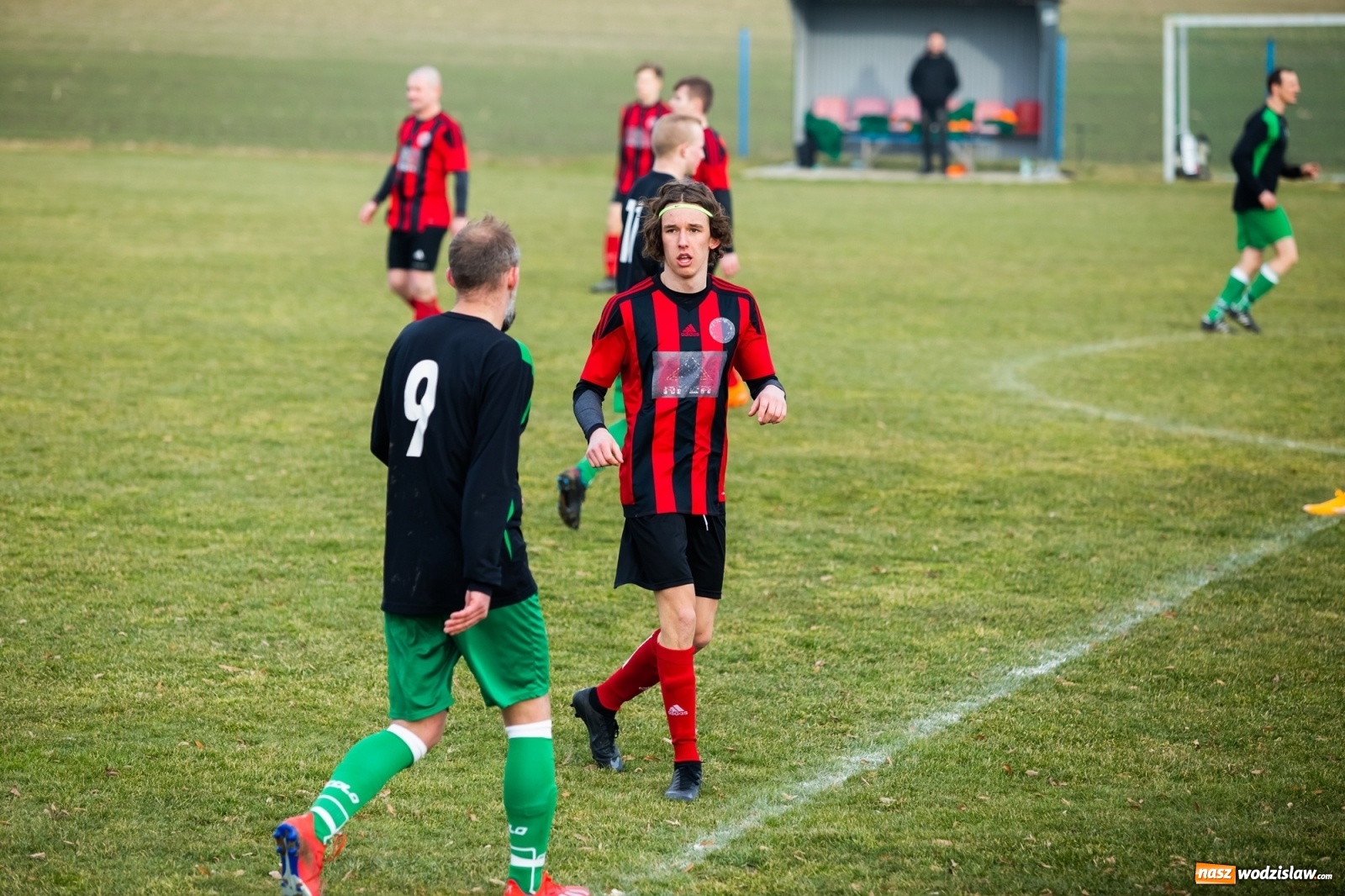 Zdjęcie w galerii na portalu naszwodzislaw.com: Kanonada w Pietraszynie. Rezerwy Czyżowic górą [FOTO] wiadomości z regionu