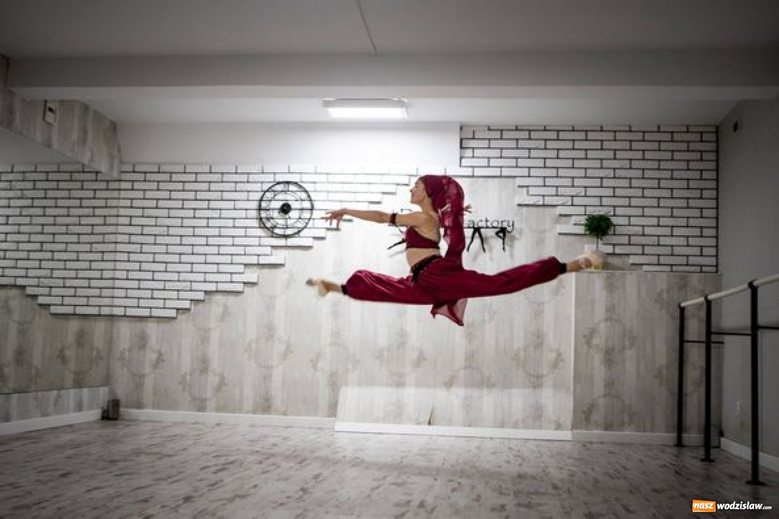 Zdjęcie w galerii na portalu naszwodzislaw.com: Zuzanna Wójtowicz z Mirażu ze złotym medalem wiadomości z regionu