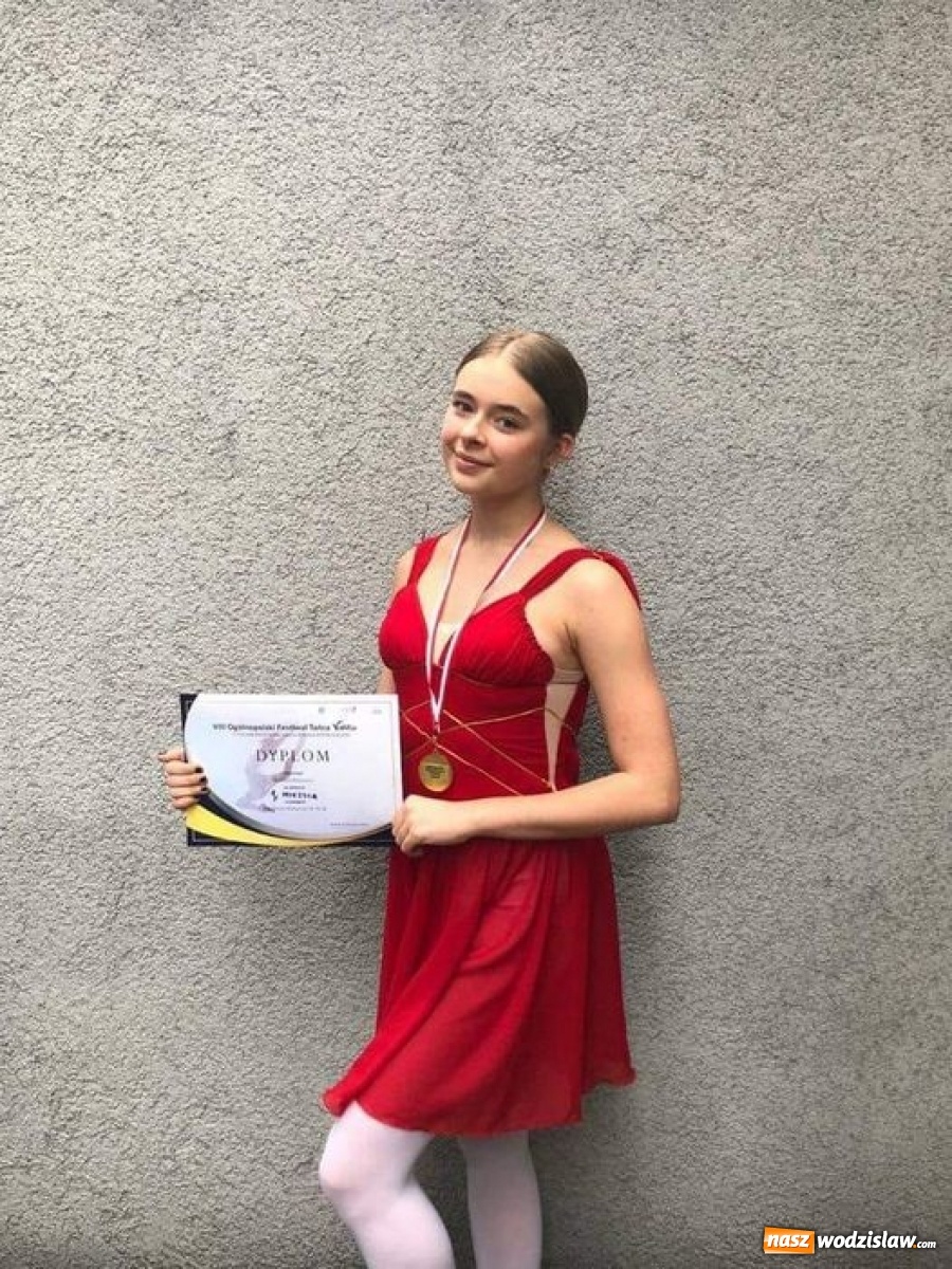 Zdjęcie w galerii na portalu naszwodzislaw.com: Zuzanna Wójtowicz z Mirażu ze złotym medalem wiadomości z regionu