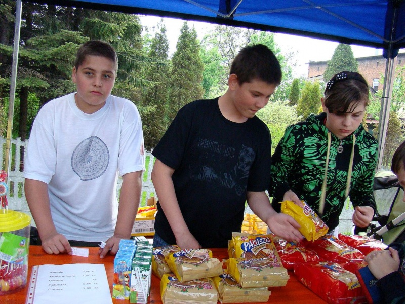 Zdjęcie w galerii na portalu naszwodzislaw.com: Festyn do tańca i do różańca wiadomości z regionu