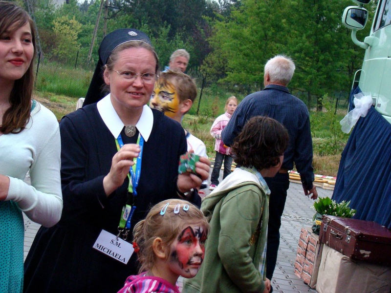 Zdjęcie w galerii na portalu naszwodzislaw.com: Festyn do tańca i do różańca wiadomości z regionu