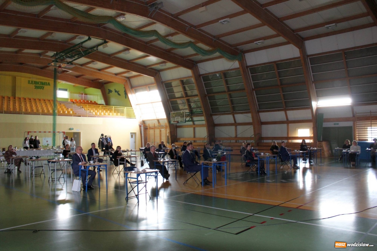 Zdjęcie w galerii na portalu naszwodzislaw.com: Godki i bojki Strzałki - obraz małej ojczyzny na kartach książki wiadomości z regionu