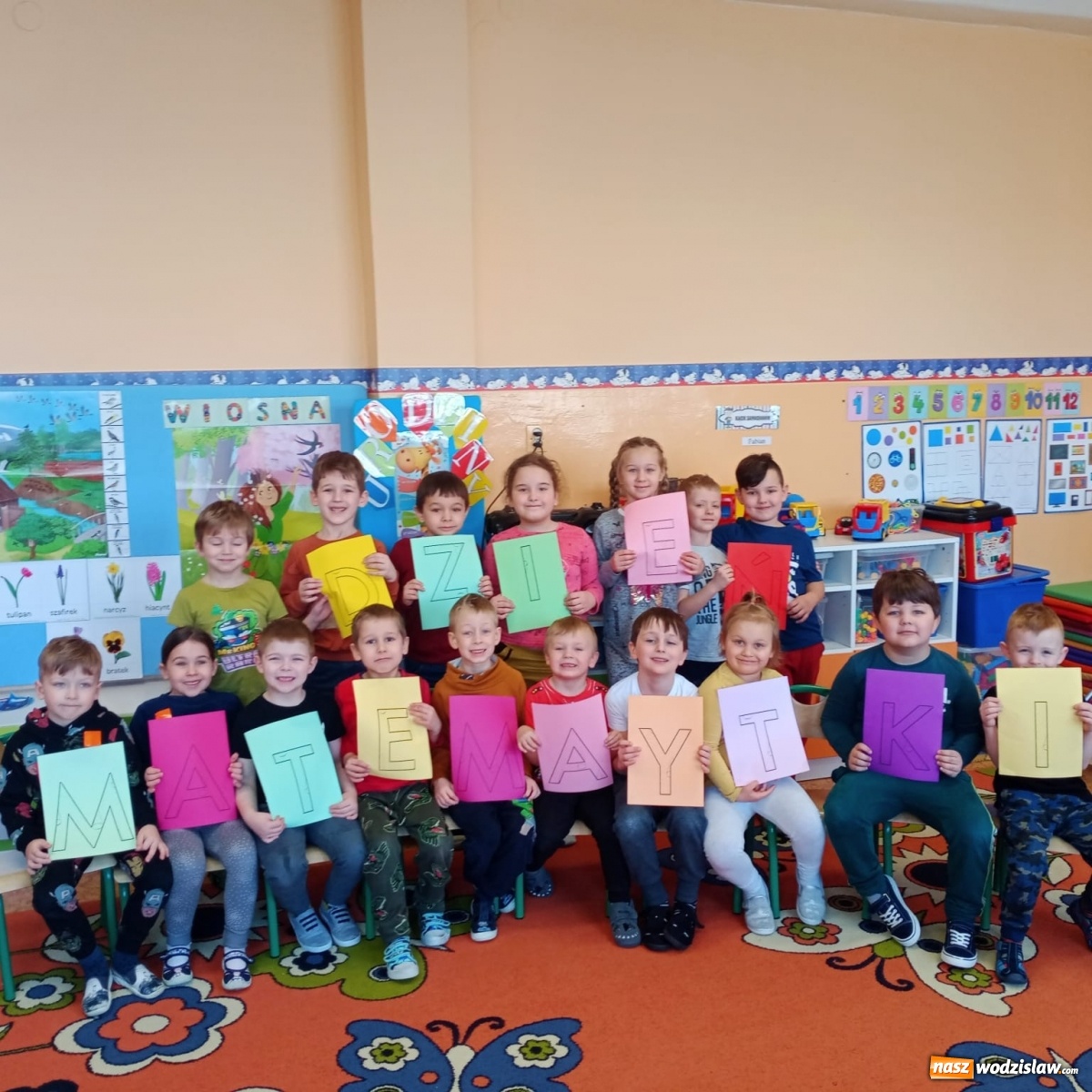 Zdjęcie w galerii na portalu naszwodzislaw.com: Dzień Matematyki w wodzisławskiej Osiemnastce wiadomości z regionu