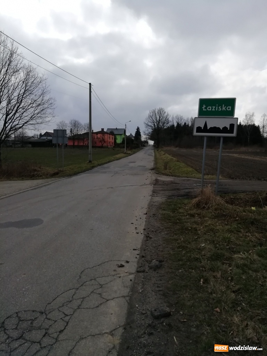 Zdjęcie w galerii na portalu naszwodzislaw.com: Wyremontują kolejny odcinek ul. Dworcowej w Łaziskach [FOTO] wiadomości z regionu