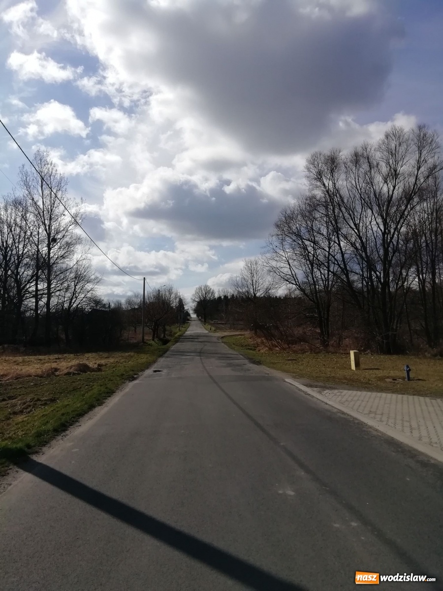 Zdjęcie w galerii na portalu naszwodzislaw.com: Wyremontują kolejny odcinek ul. Dworcowej w Łaziskach [FOTO] wiadomości z regionu