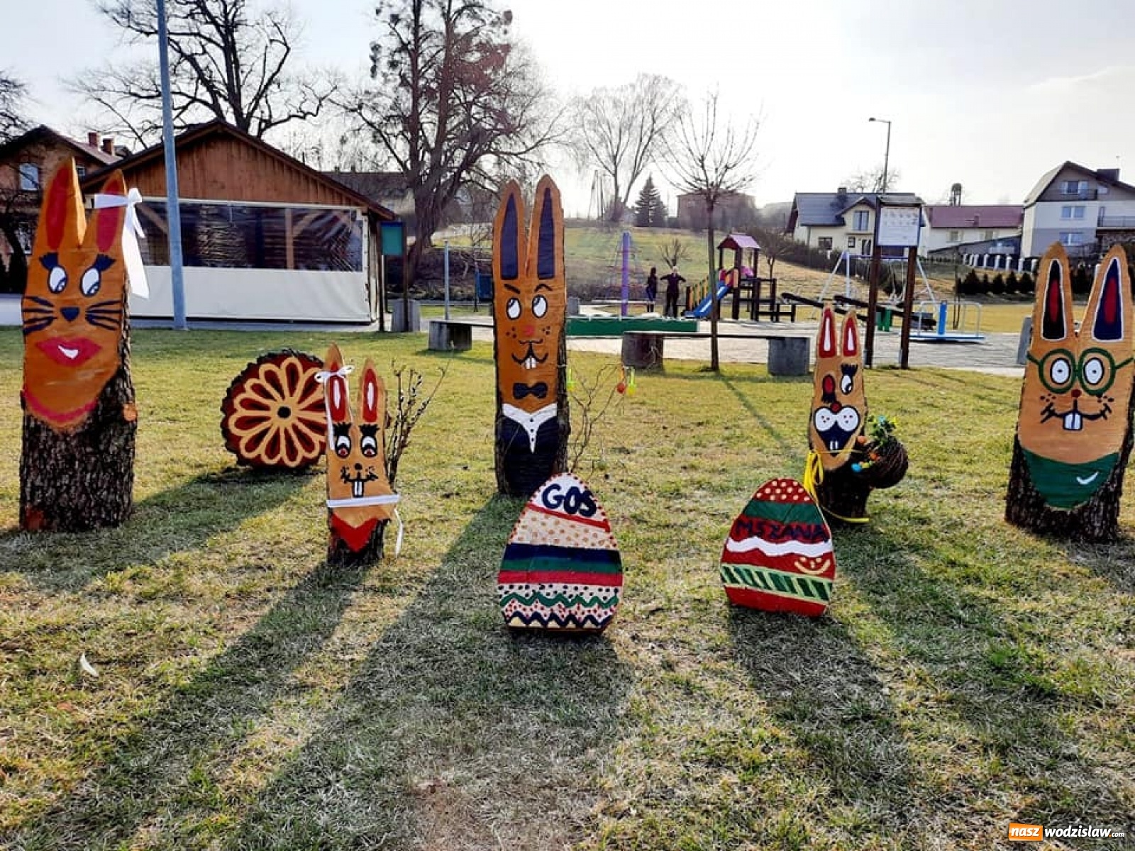 Zdjęcie w galerii na portalu naszwodzislaw.com: Centrum Połomi w świątecznej szacie [FOTO] wiadomości z regionu