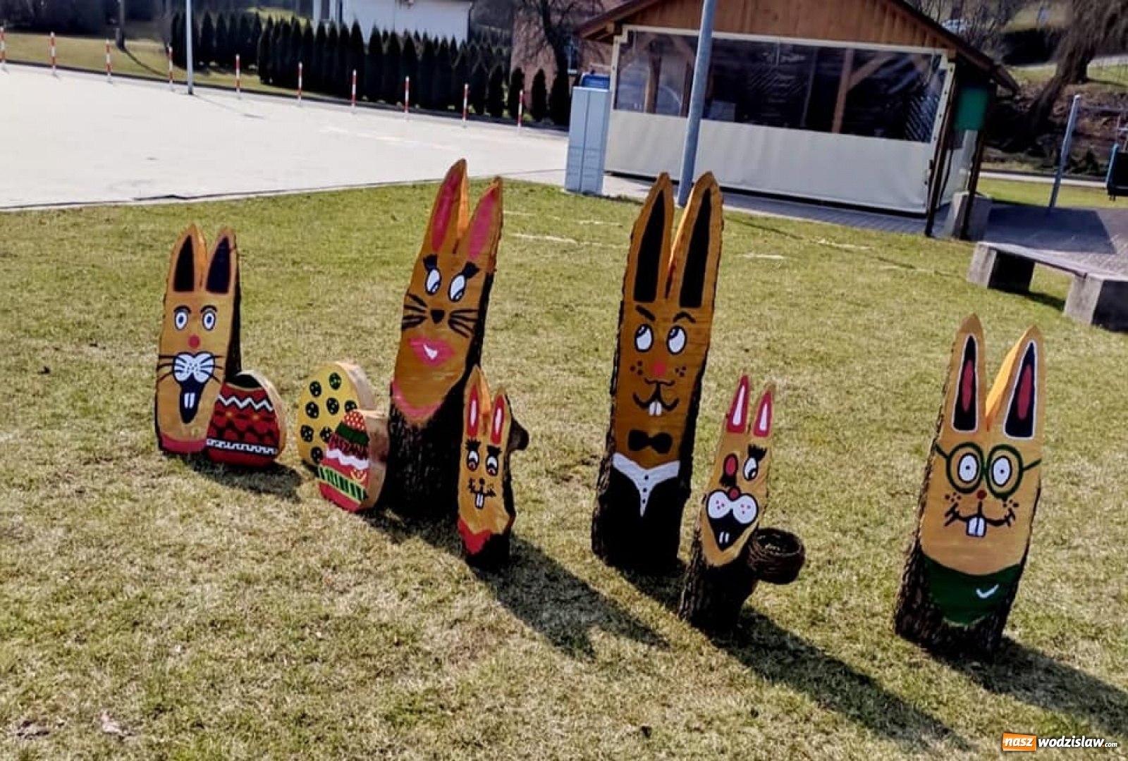 Zdjęcie w galerii na portalu naszwodzislaw.com: Centrum Połomi w świątecznej szacie [FOTO] wiadomości z regionu