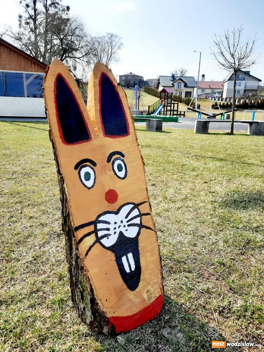 Zdjęcie w galerii na portalu naszwodzislaw.com: Centrum Połomi w świątecznej szacie [FOTO] wiadomości z regionu