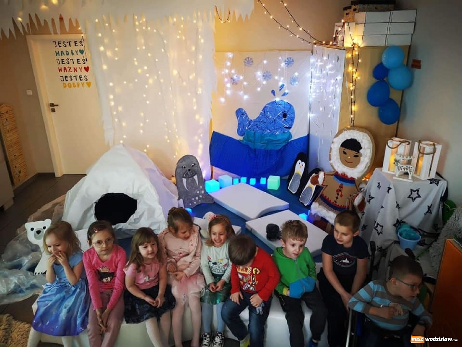 Zdjęcie w galerii na portalu naszwodzislaw.com: W Bursztynku dzieci nie narzekają na nudę wiadomości z regionu