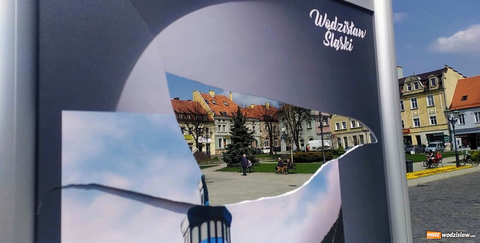 Zdjęcie w galerii na portalu naszwodzislaw.com: Wystawa na wodzisławskim Rynku padła ofiarą wandali [FOTO] wiadomości z regionu