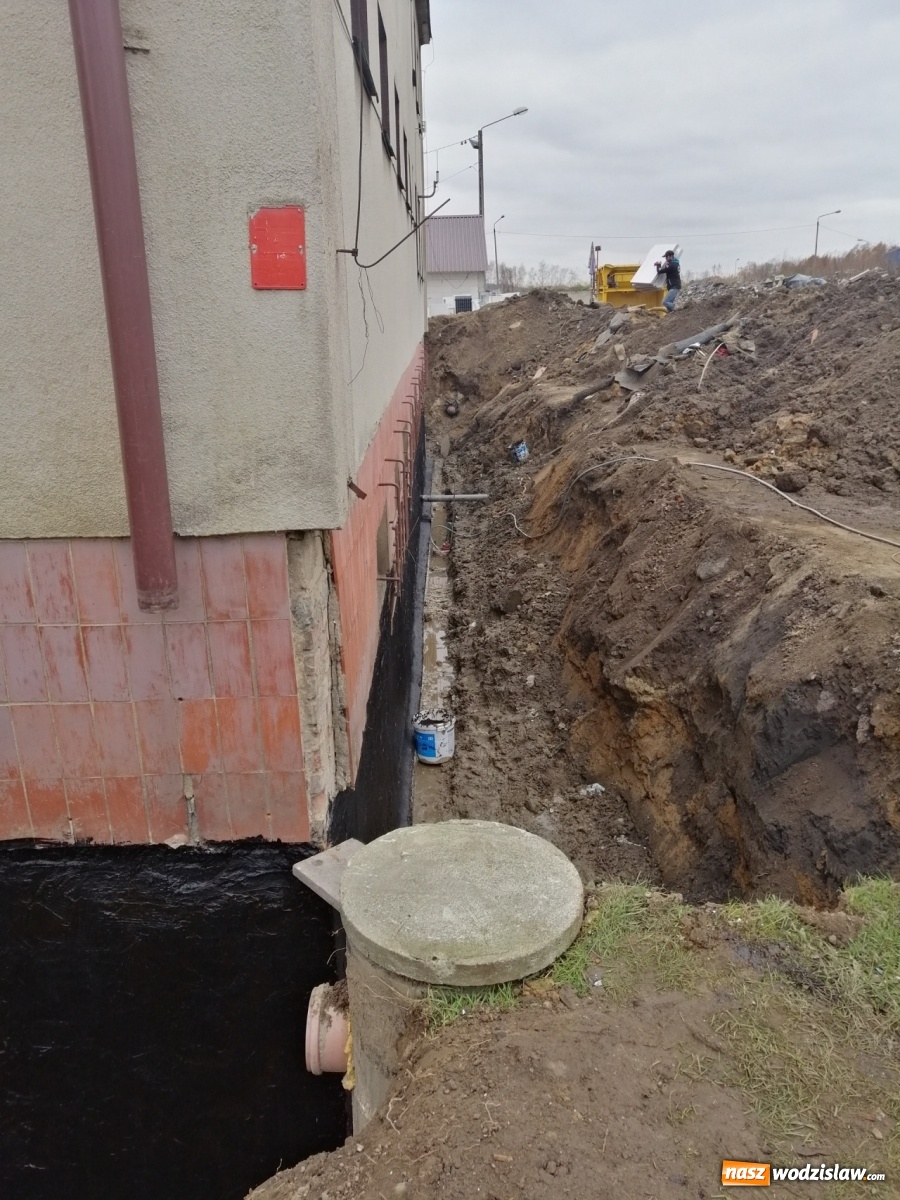 Zdjęcie w galerii na portalu naszwodzislaw.com: Trwa termomodernizacja budynku SKM [FOTO] wiadomości z regionu