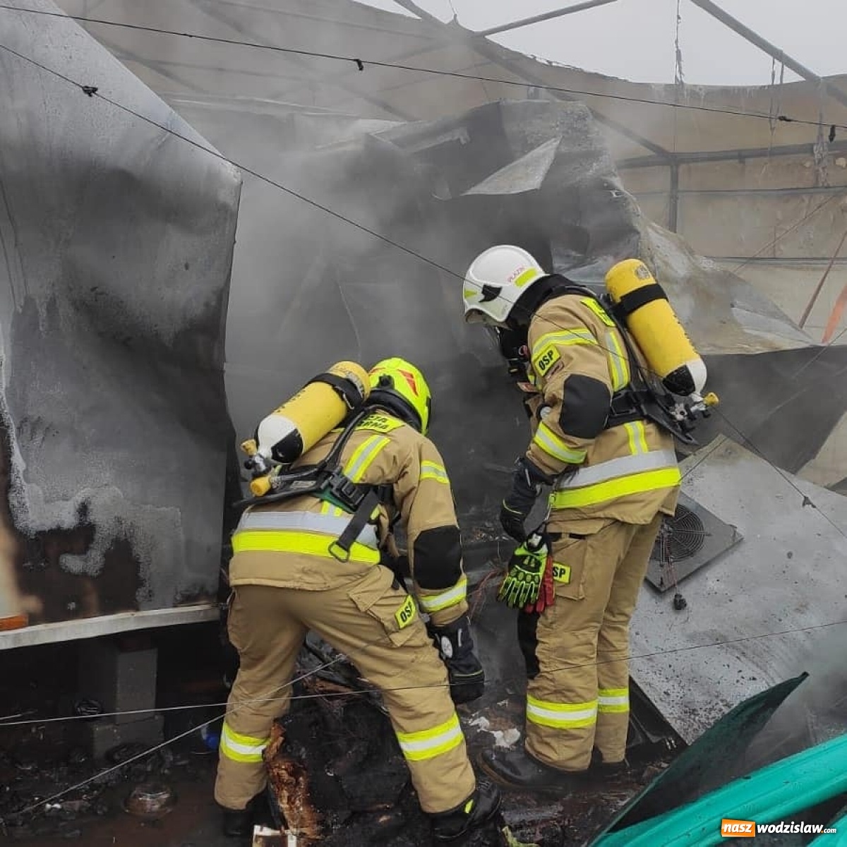 Zdjęcie w galerii na portalu naszwodzislaw.com: Wybuch w Radlinie. Jedna osoba ranna wiadomości z regionu