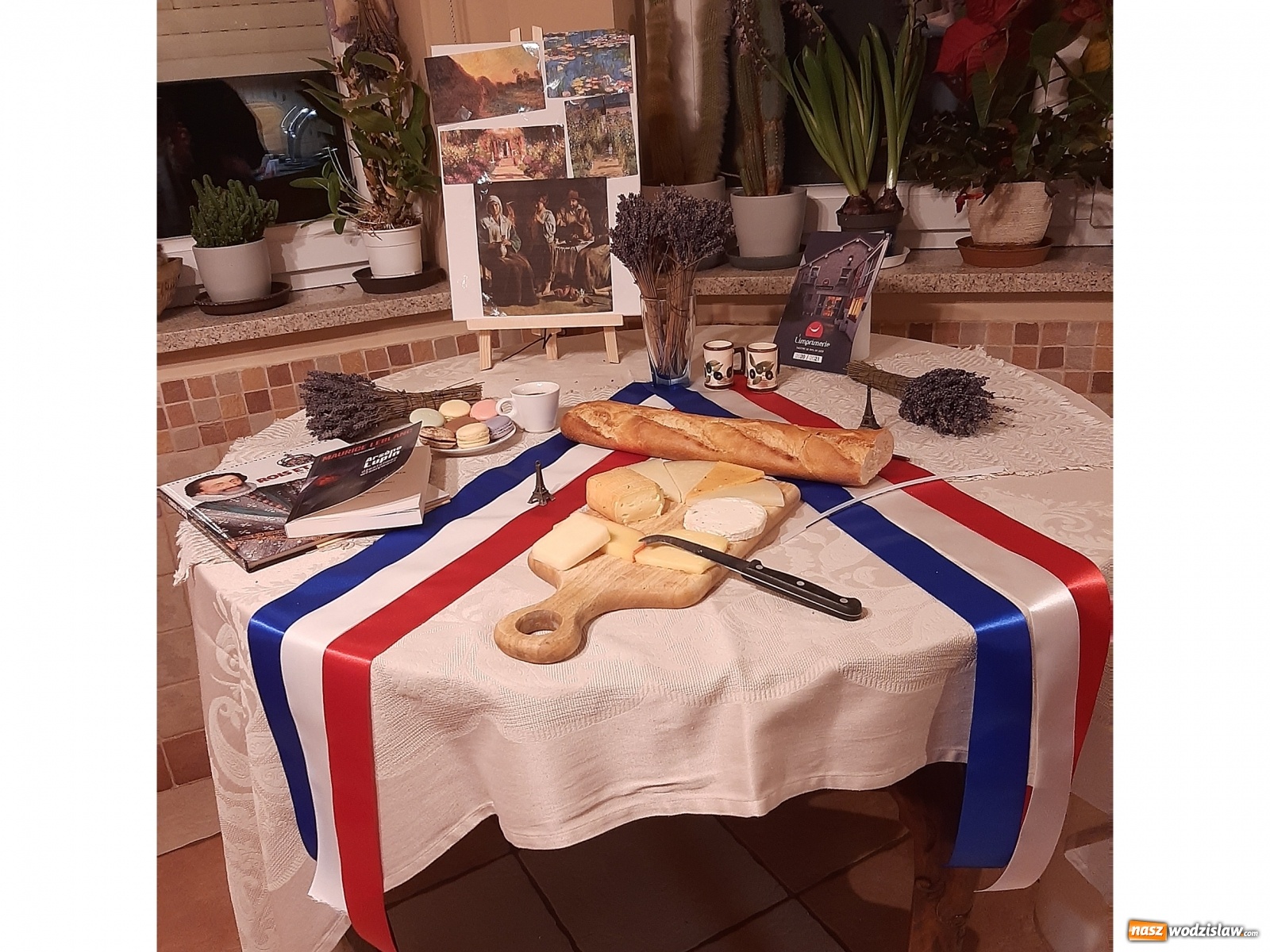 Zdjęcie w galerii na portalu naszwodzislaw.com: (Nie)codzienna Frankofonia w SP 1 i SP 3 wiadomości z regionu