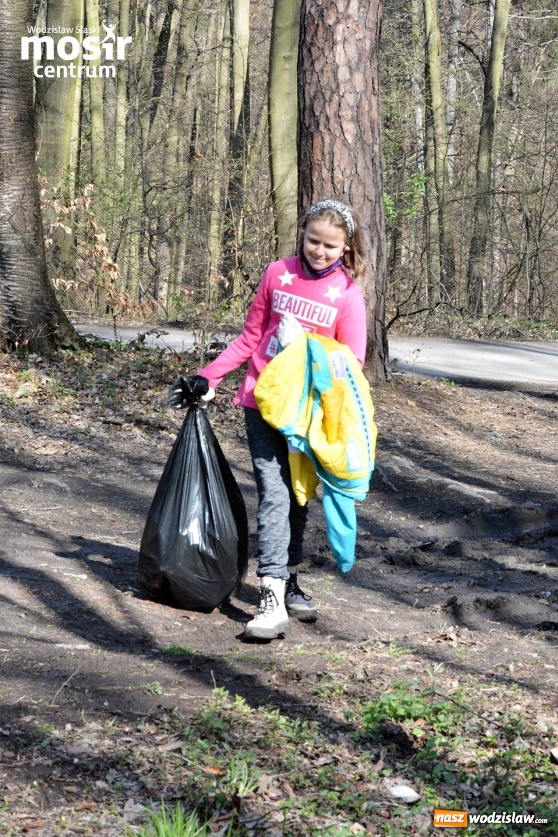 Zdjęcie w galerii na portalu naszwodzislaw.com: Wodzisławski Balaton posprzątany wiadomości z regionu