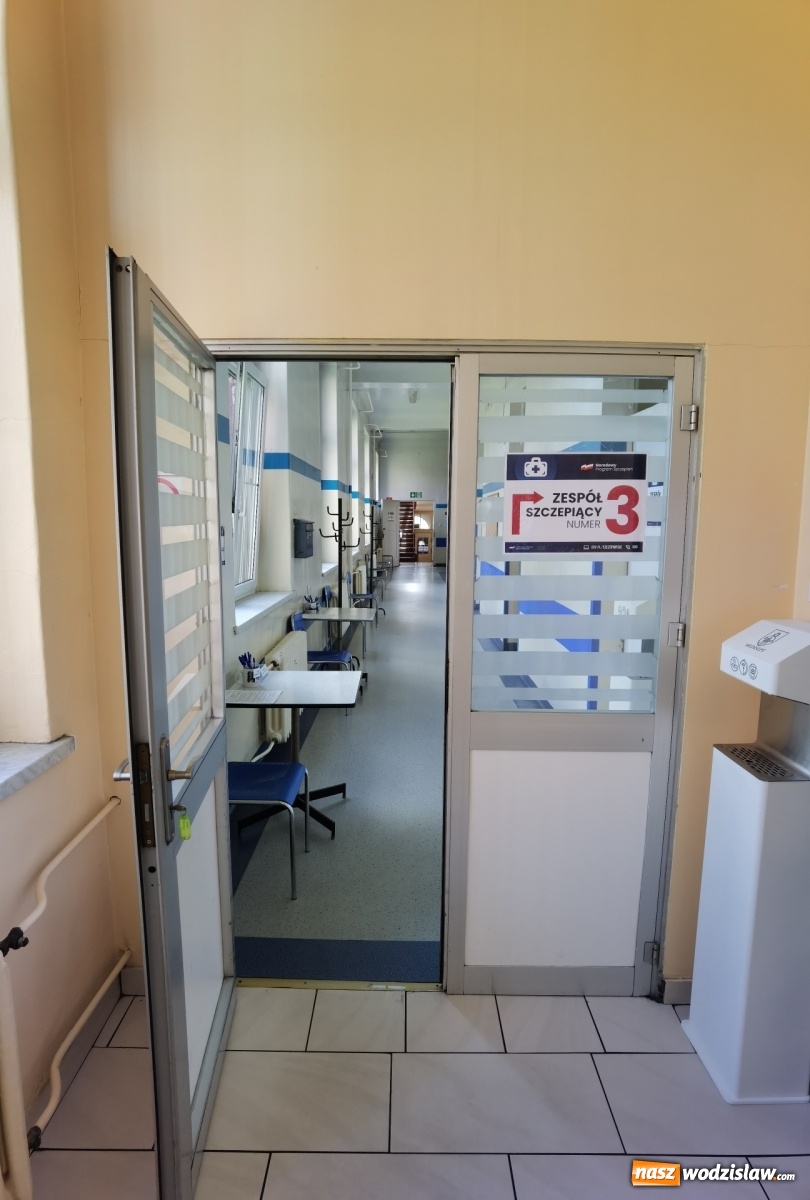 Zdjęcie w galerii na portalu naszwodzislaw.com: Punkt szczepień w Rydułtowach odebrany [FOTO] wiadomości z regionu