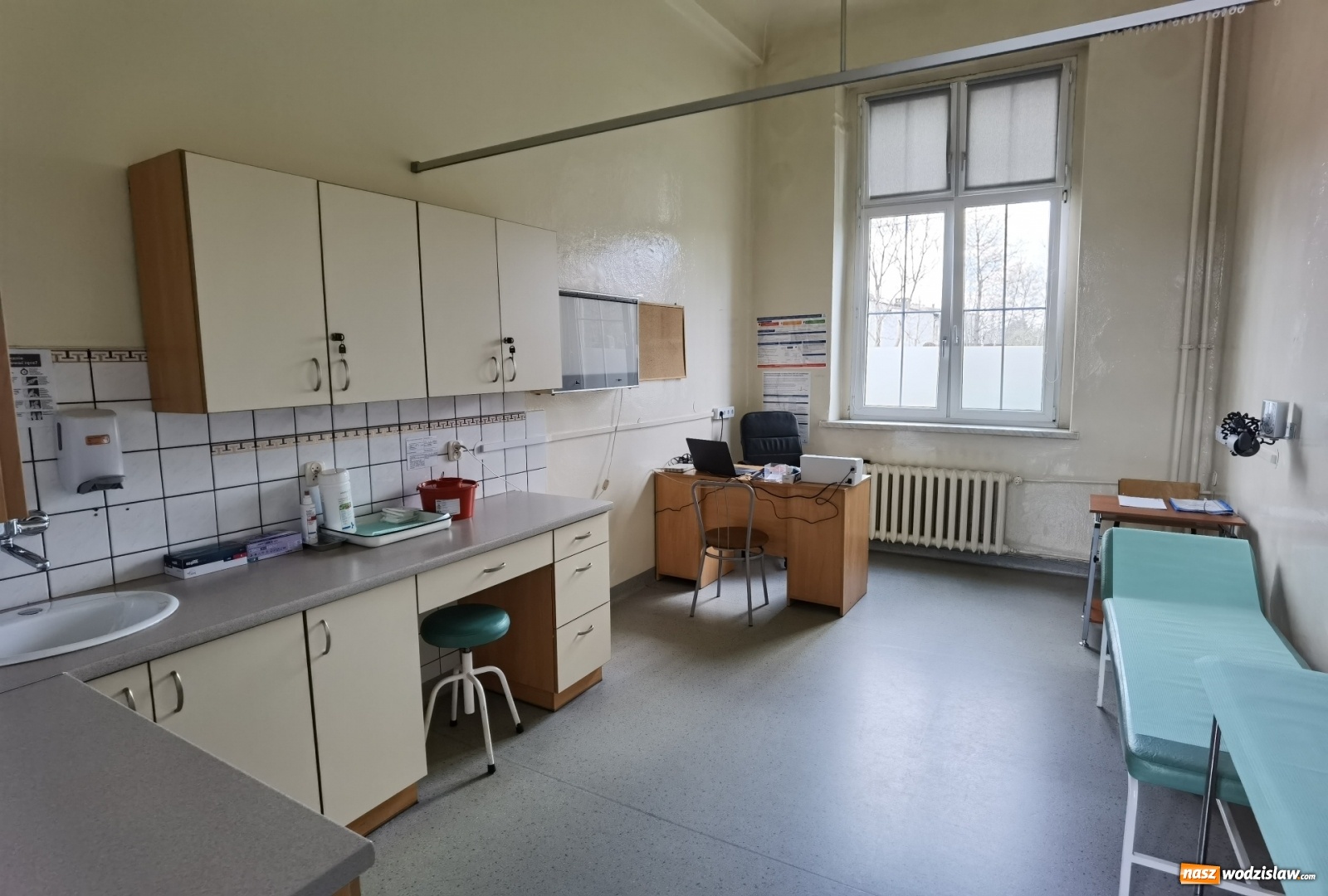 Zdjęcie w galerii na portalu naszwodzislaw.com: Punkt szczepień w Rydułtowach odebrany [FOTO] wiadomości z regionu