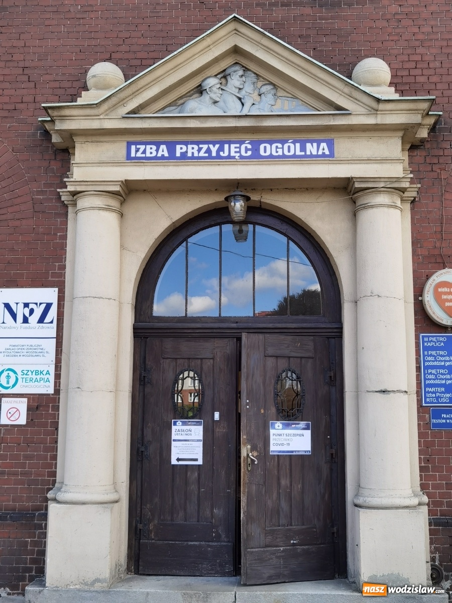 Zdjęcie w galerii na portalu naszwodzislaw.com: Punkt szczepień w Rydułtowach odebrany [FOTO] wiadomości z regionu