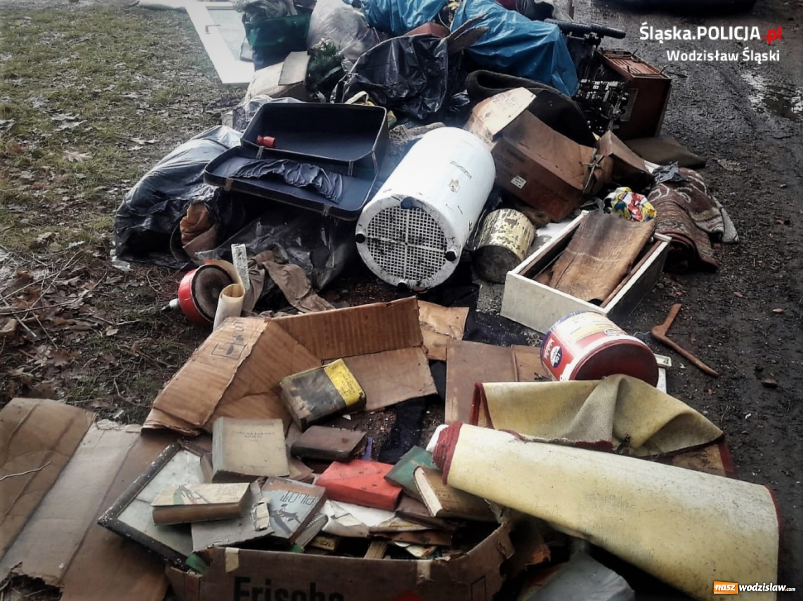 Zdjęcie w galerii na portalu naszwodzislaw.com: Nie tak miało wyglądać pozbycie się odpadów wiadomości z regionu