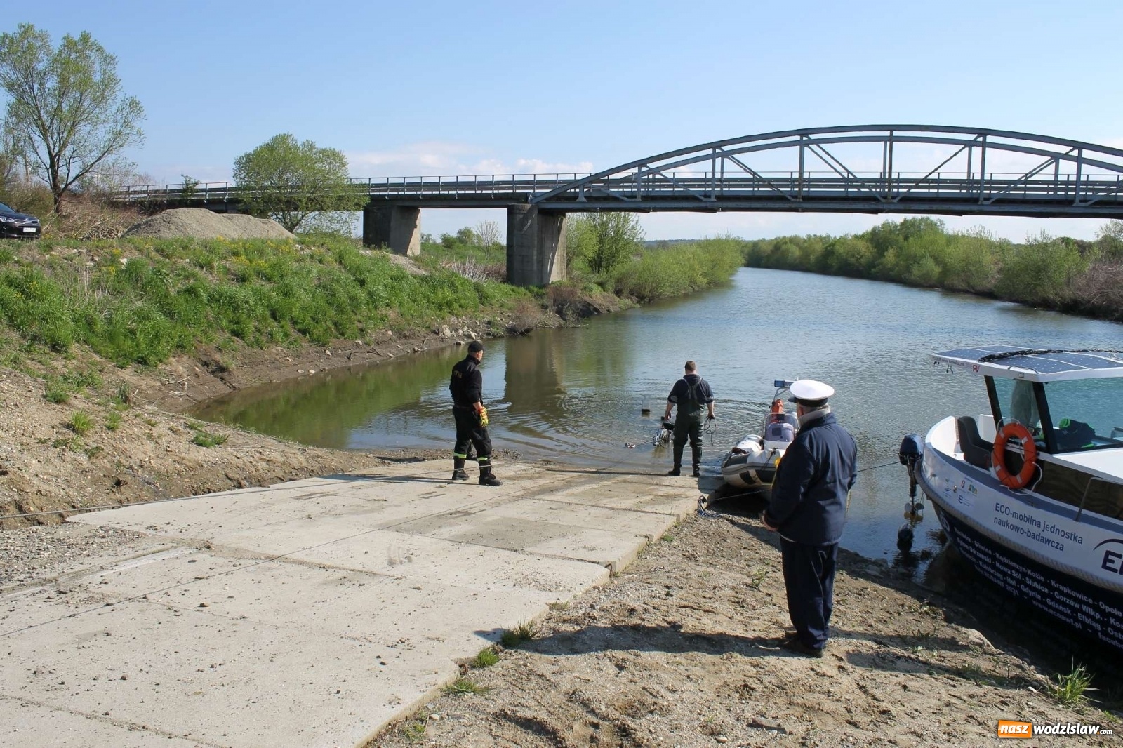 Zdjęcie w galerii na portalu naszwodzislaw.com: ECO AWF wyruszył w rejs badawczy. Promuję markę Kraina Górnej Odry wiadomości z regionu