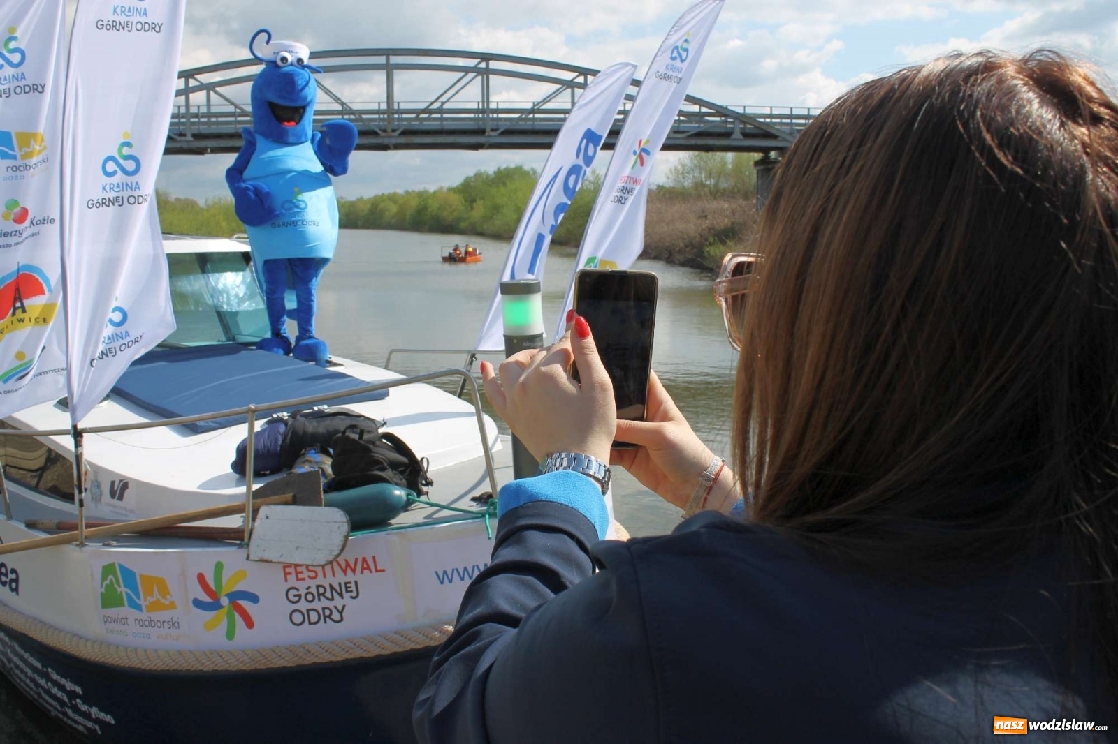 Zdjęcie w galerii na portalu naszwodzislaw.com: ECO AWF wyruszył w rejs badawczy. Promuję markę Kraina Górnej Odry wiadomości z regionu