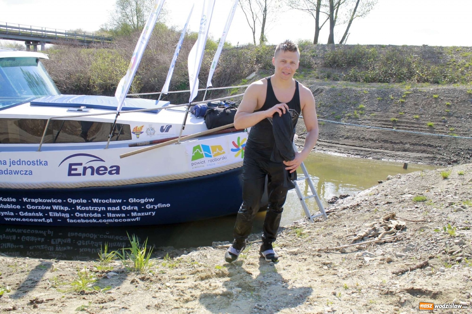Zdjęcie w galerii na portalu naszwodzislaw.com: ECO AWF wyruszył w rejs badawczy. Promuję markę Kraina Górnej Odry wiadomości z regionu