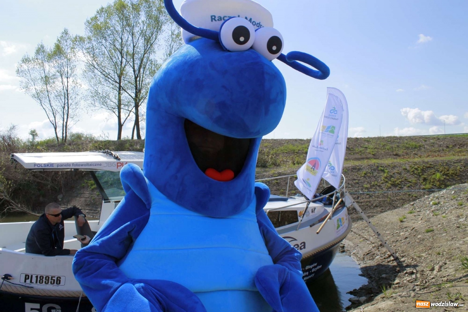 Zdjęcie w galerii na portalu naszwodzislaw.com: ECO AWF wyruszył w rejs badawczy. Promuję markę Kraina Górnej Odry wiadomości z regionu