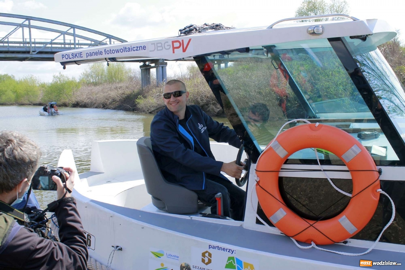 Zdjęcie w galerii na portalu naszwodzislaw.com: ECO AWF wyruszył w rejs badawczy. Promuję markę Kraina Górnej Odry wiadomości z regionu