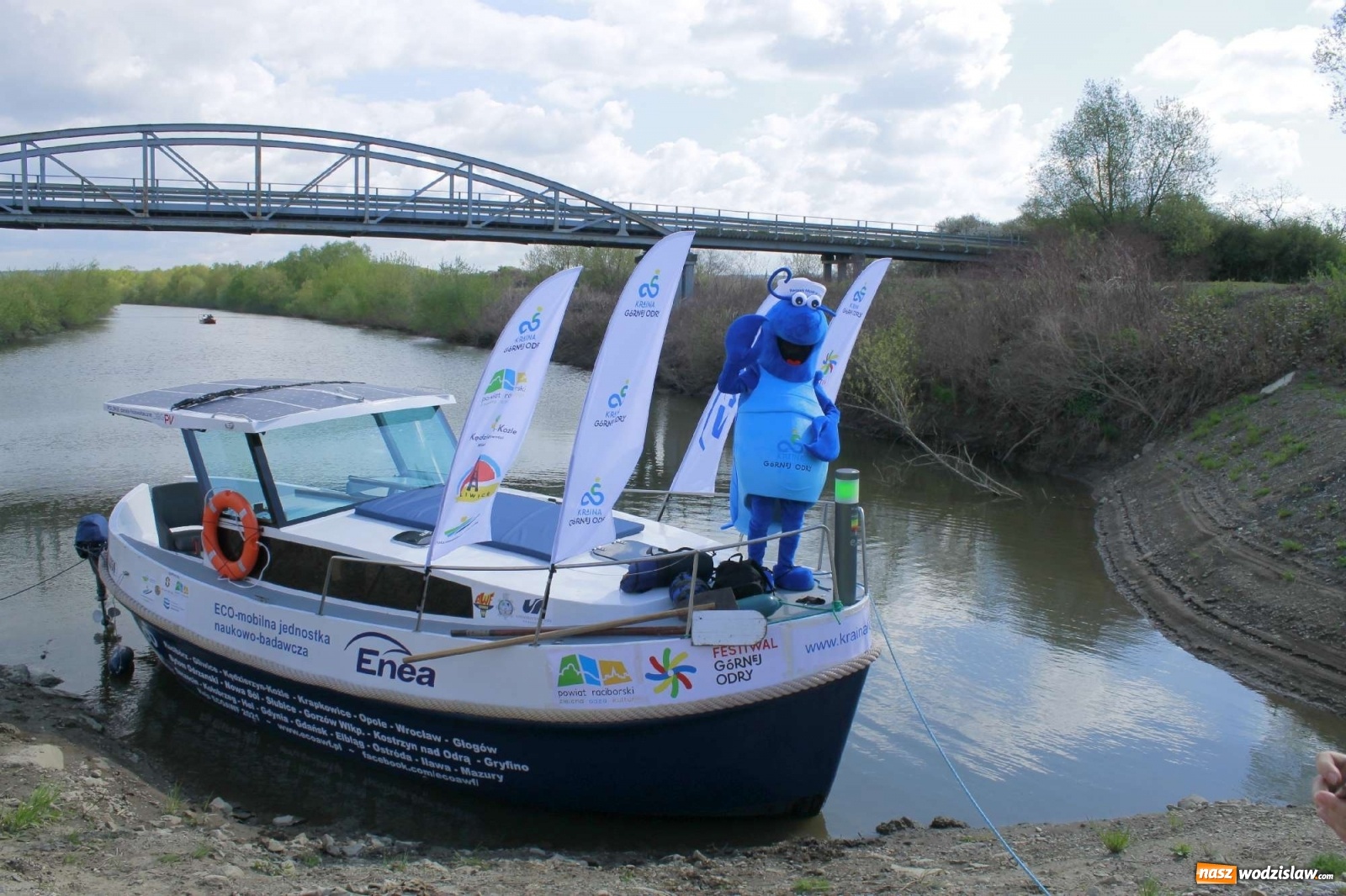 Zdjęcie w galerii na portalu naszwodzislaw.com: ECO AWF wyruszył w rejs badawczy. Promuję markę Kraina Górnej Odry wiadomości z regionu