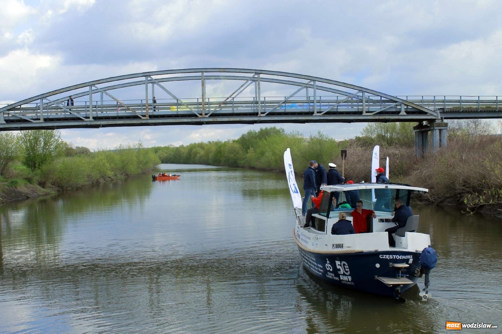 Zdjęcie w galerii na portalu naszwodzislaw.com: ECO AWF wyruszył w rejs badawczy. Promuję markę Kraina Górnej Odry wiadomości z regionu
