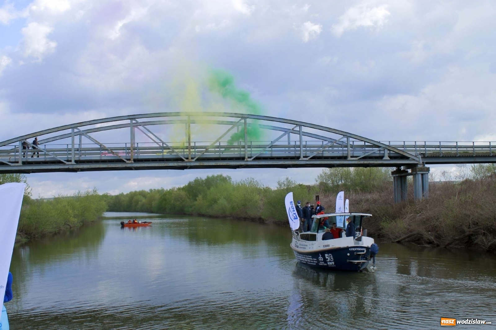 Zdjęcie w galerii na portalu naszwodzislaw.com: ECO AWF wyruszył w rejs badawczy. Promuję markę Kraina Górnej Odry wiadomości z regionu