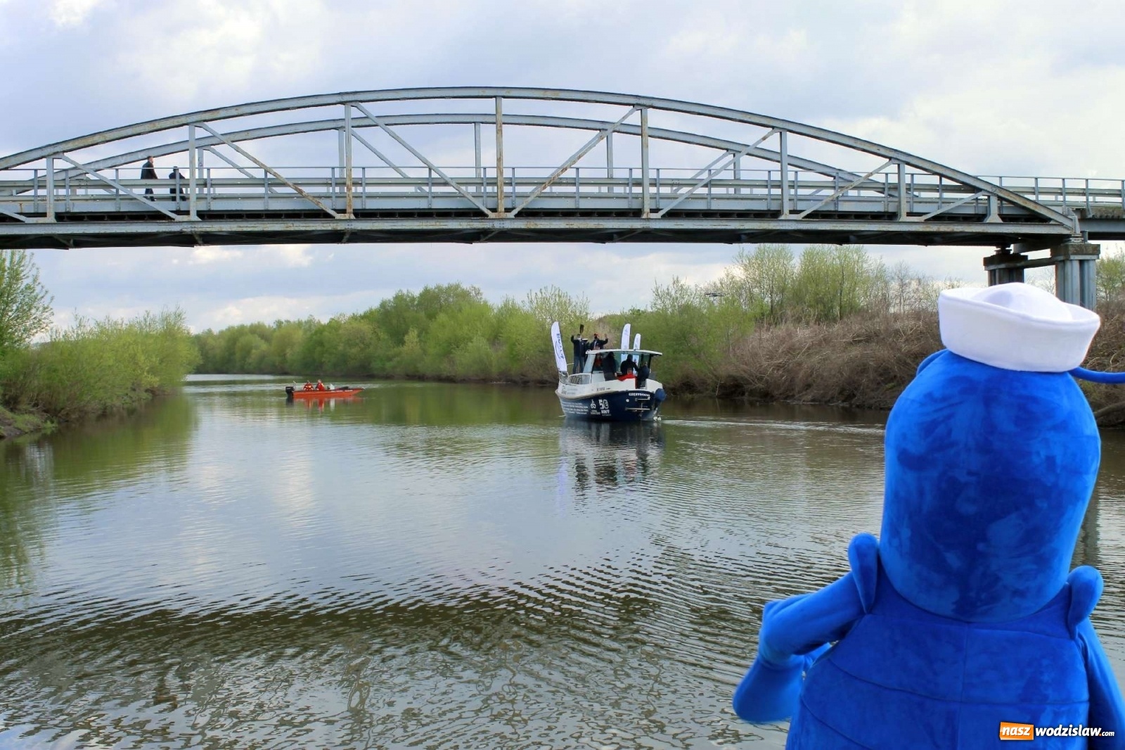 Zdjęcie w galerii na portalu naszwodzislaw.com: ECO AWF wyruszył w rejs badawczy. Promuję markę Kraina Górnej Odry wiadomości z regionu
