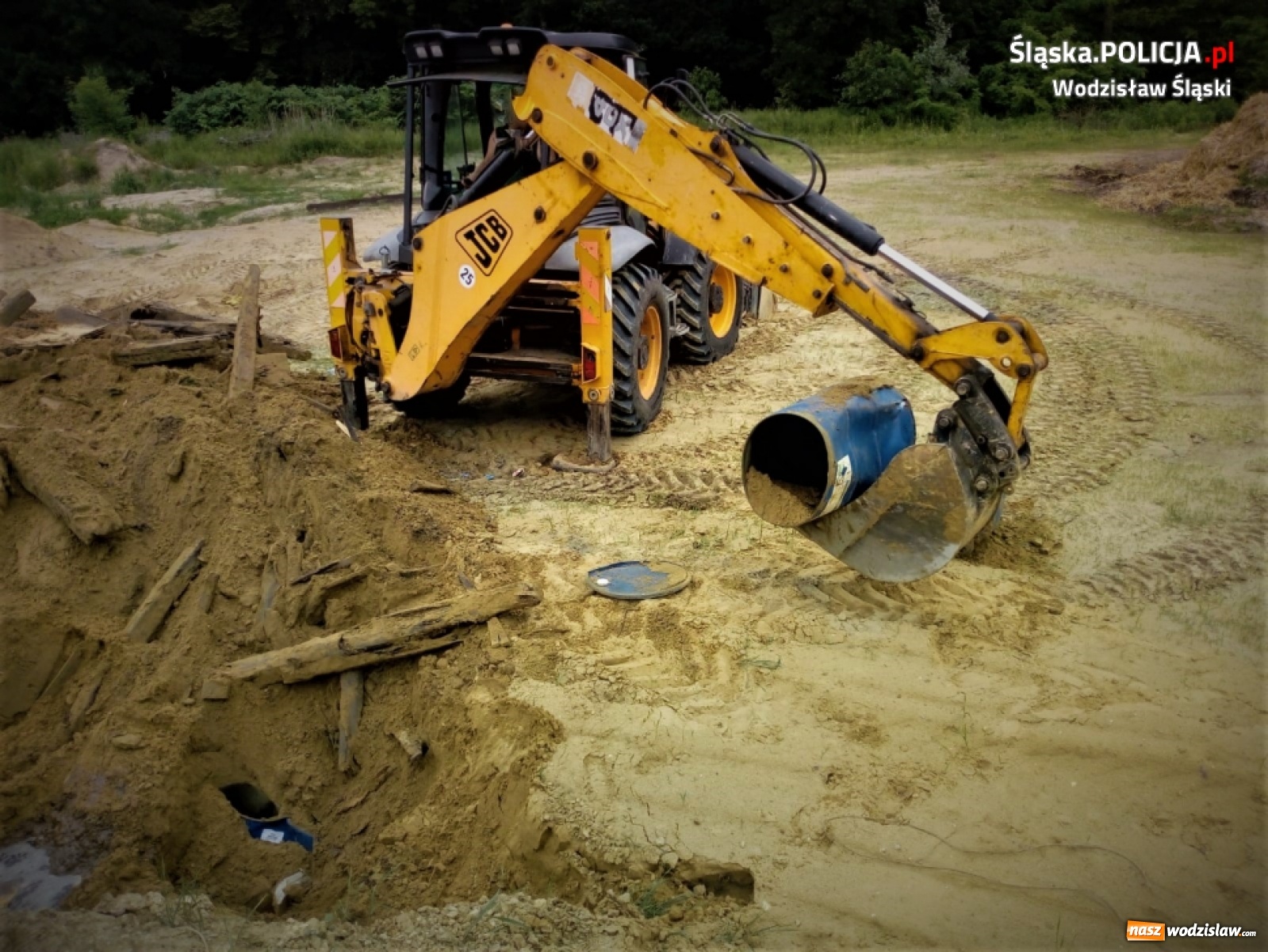 Zdjęcie w galerii na portalu naszwodzislaw.com: Składował odpady w sposób zagrażający życiu i zdrowiu wiadomości z regionu