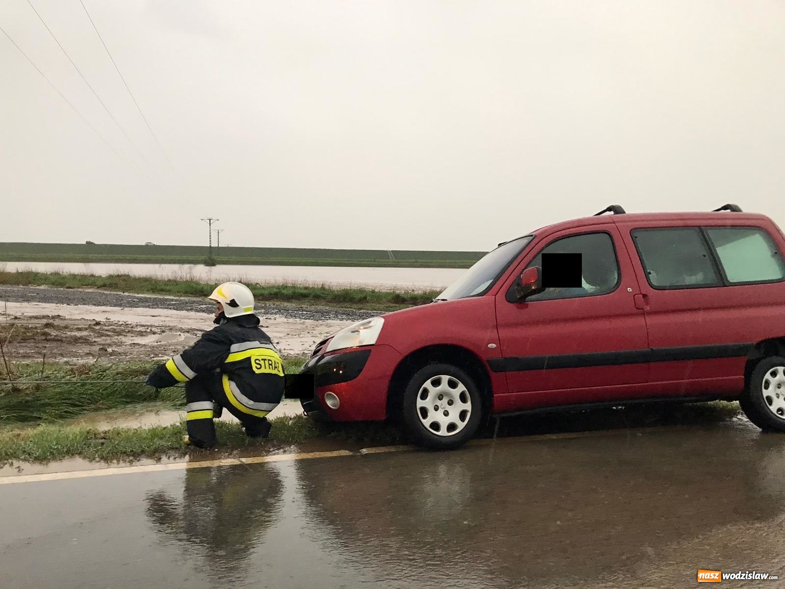 Zdjęcie w galerii na portalu naszwodzislaw.com: Ogrom zniszczeń po kolejnej nawałnicy [FOTO i WIDEO] wiadomości z regionu