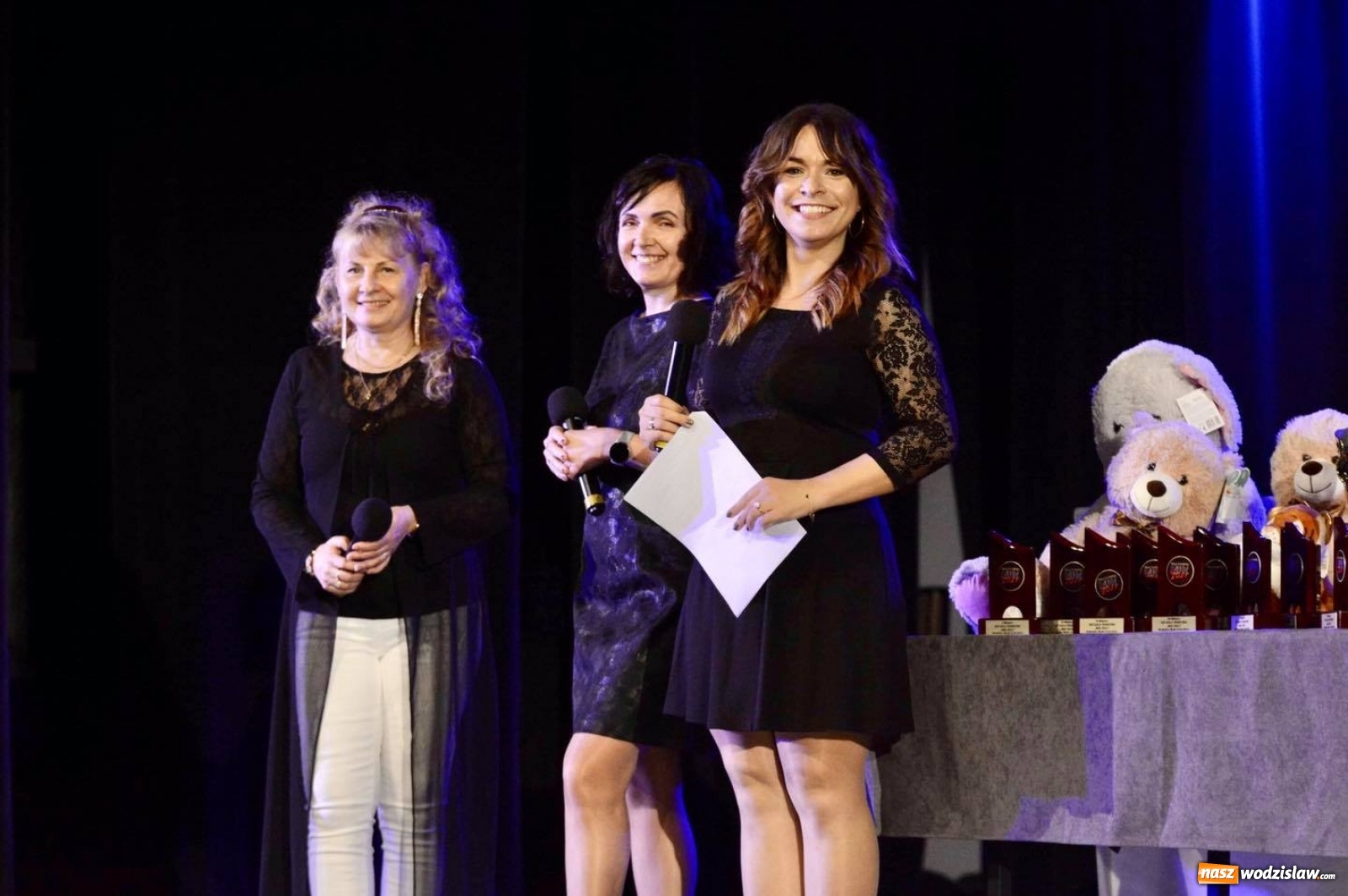 Zdjęcie w galerii na portalu naszwodzislaw.com: Gala Taneczna Mix 2021 za nami wiadomości z regionu