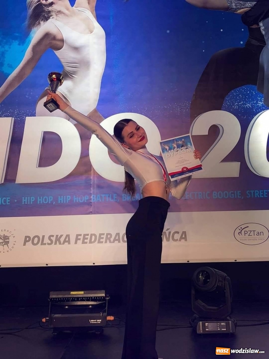 Zdjęcie w galerii na portalu naszwodzislaw.com: Miraż wrócił z medalami Mistrzostw Polski w modern dance i balecie wiadomości z regionu