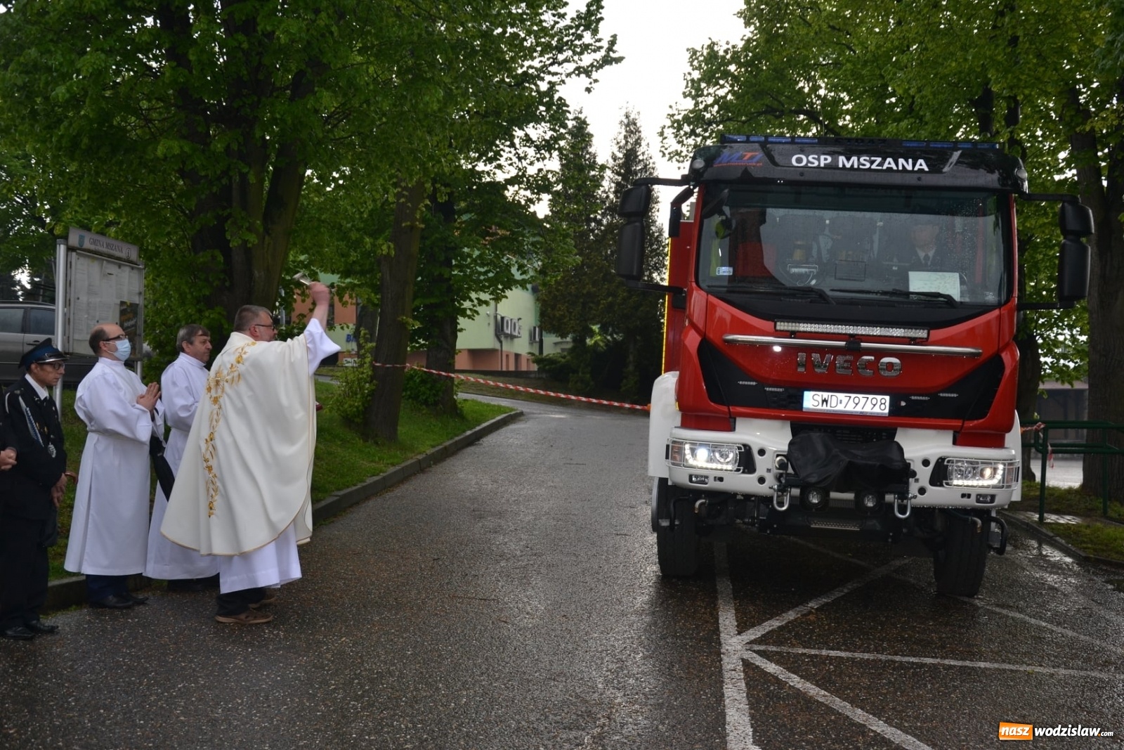 Zdjęcie w galerii na portalu naszwodzislaw.com: Ochotnicy z OSP Mszana świętowali Dzień Strażaka wiadomości z regionu