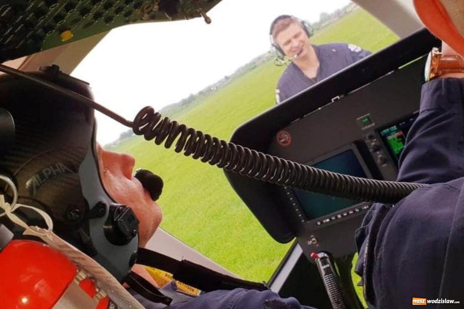 Zdjęcie w galerii na portalu naszwodzislaw.com: Policyjny śmigłowiec nad powiatem wodzisławskim [FOTO i WIDEO] wiadomości z regionu