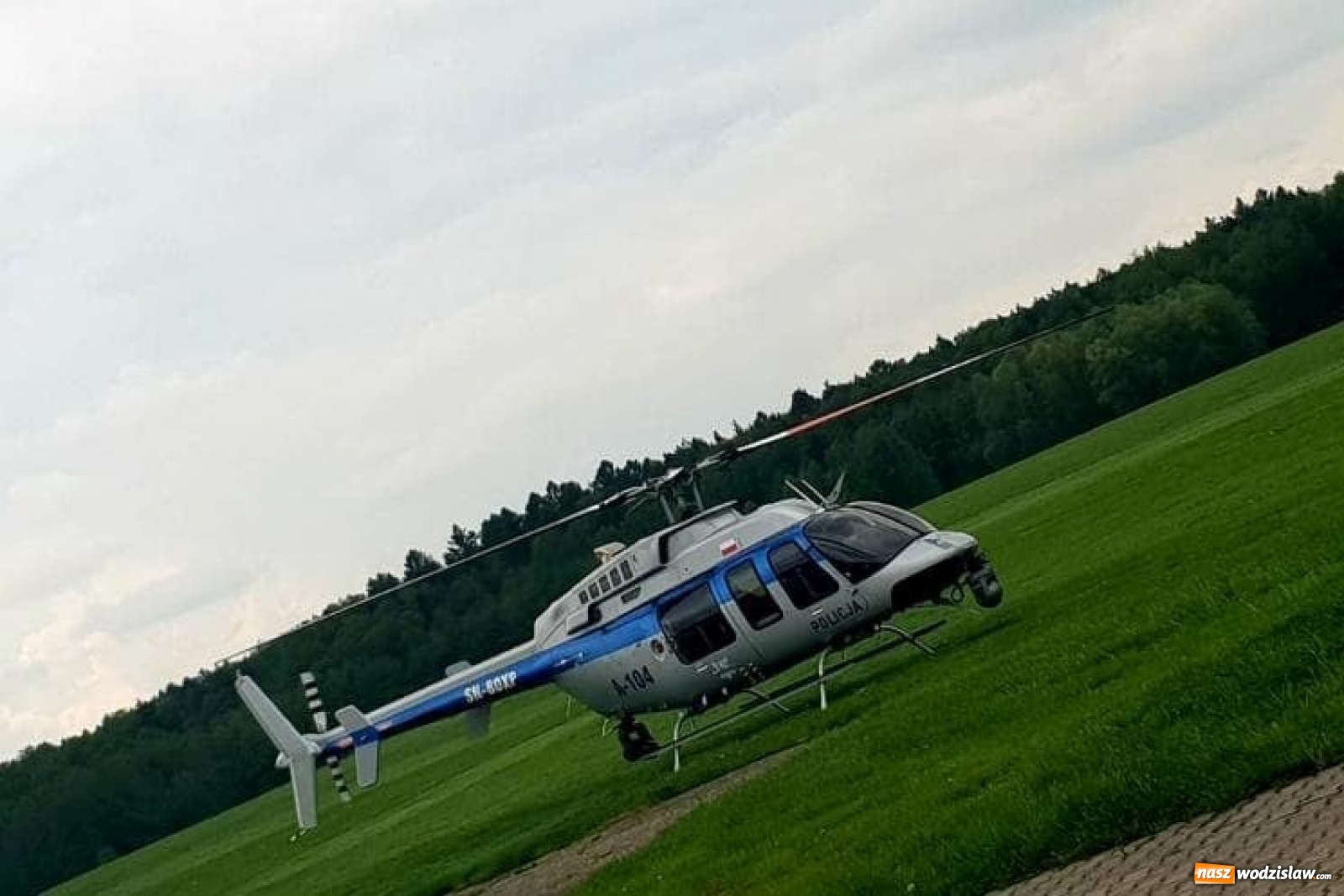 Zdjęcie w galerii na portalu naszwodzislaw.com: Policyjny śmigłowiec nad powiatem wodzisławskim [FOTO i WIDEO] wiadomości z regionu