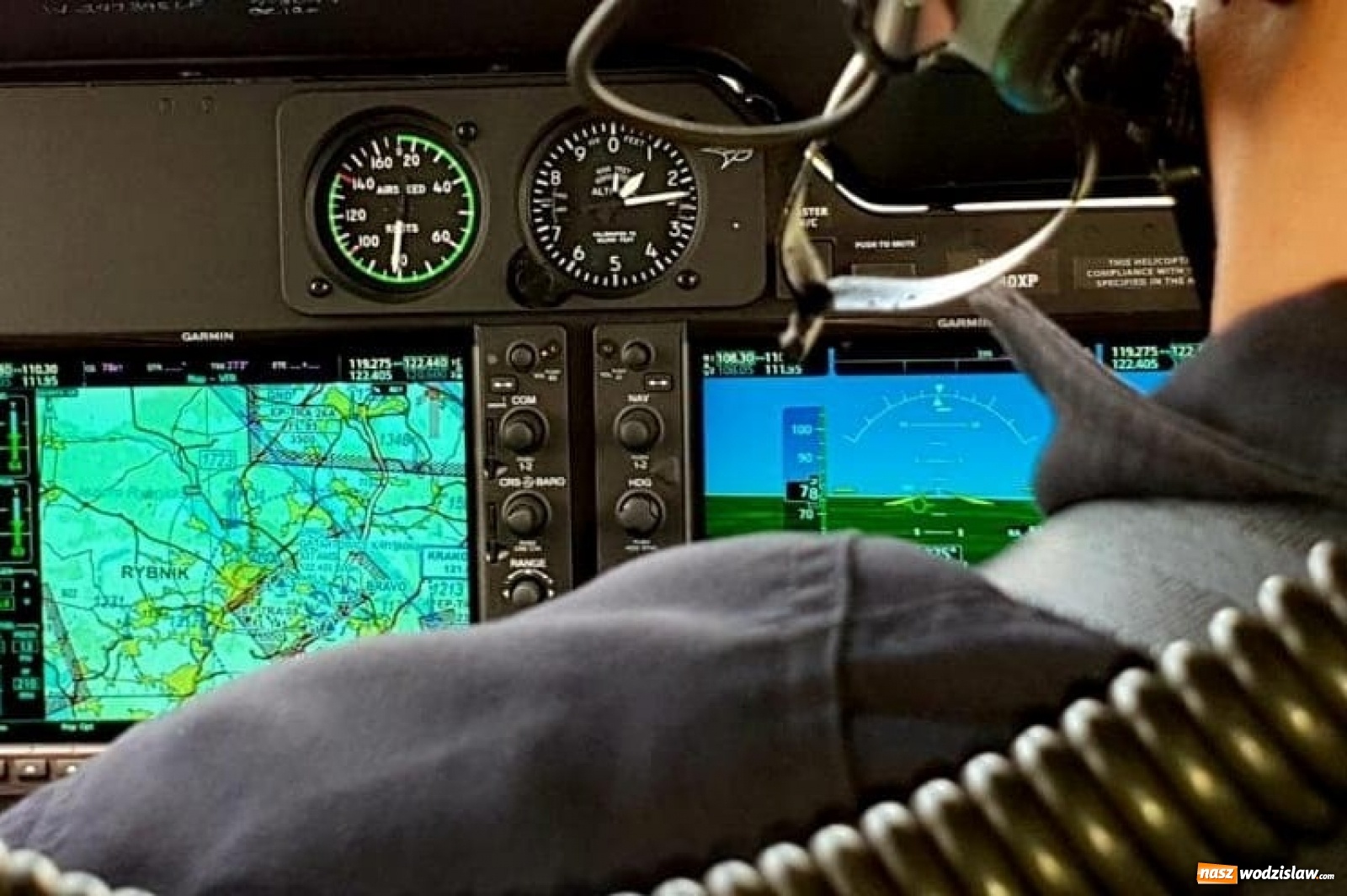 Zdjęcie w galerii na portalu naszwodzislaw.com: Policyjny śmigłowiec nad powiatem wodzisławskim [FOTO i WIDEO] wiadomości z regionu